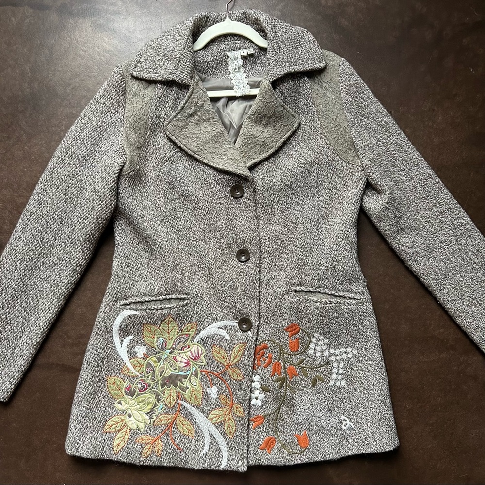 Mismash- floral embroidered and lace trim wool blend coat- size large